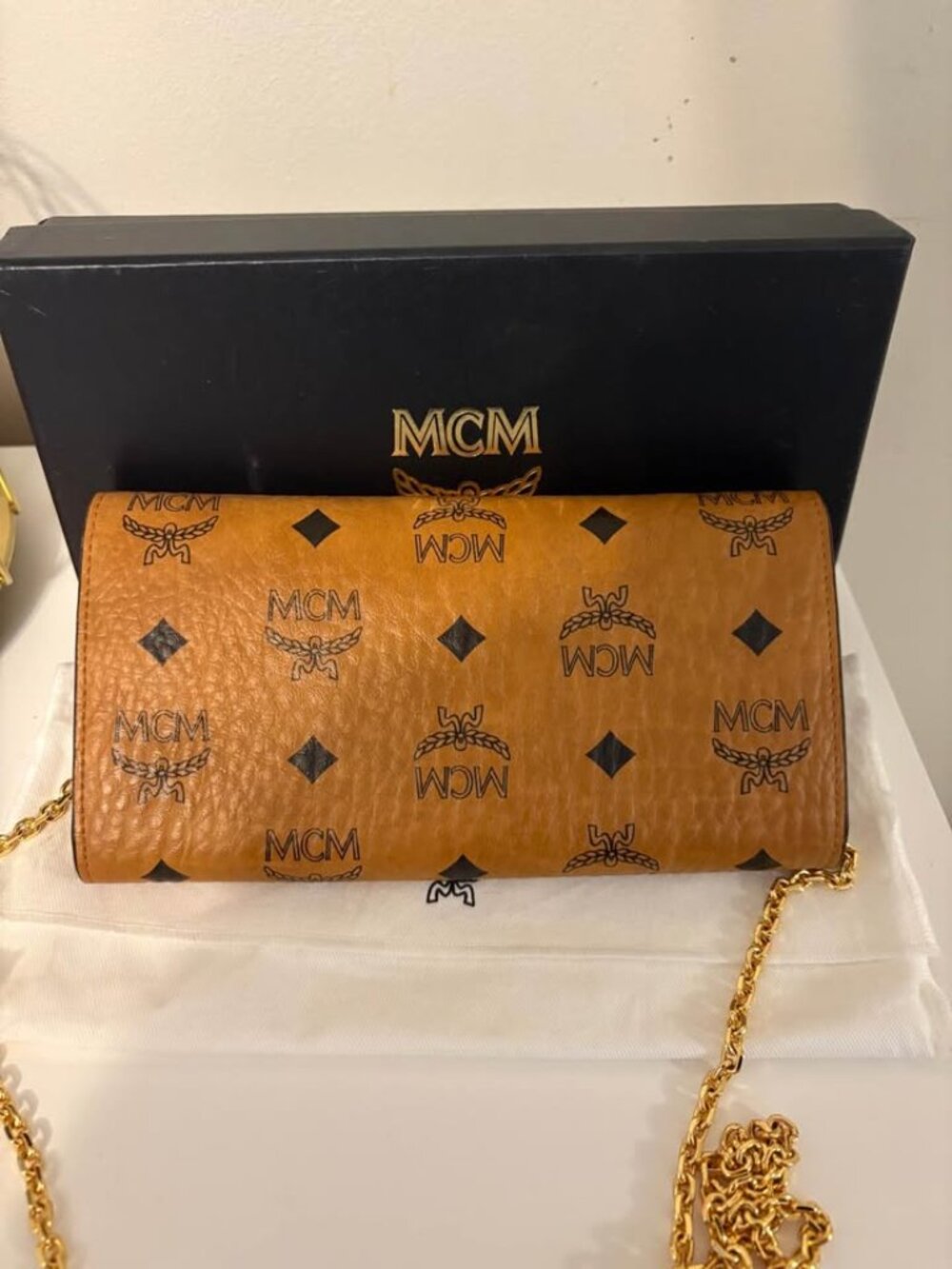 MCM Tracy Wallet on Chain | Cognac Visetos | Box & Dust Bag Included